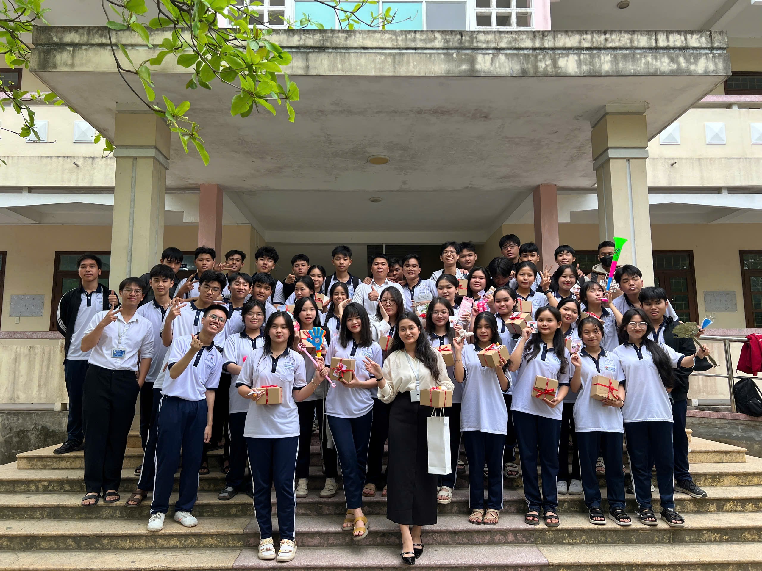 Tranh vẽ tặng thầy cô