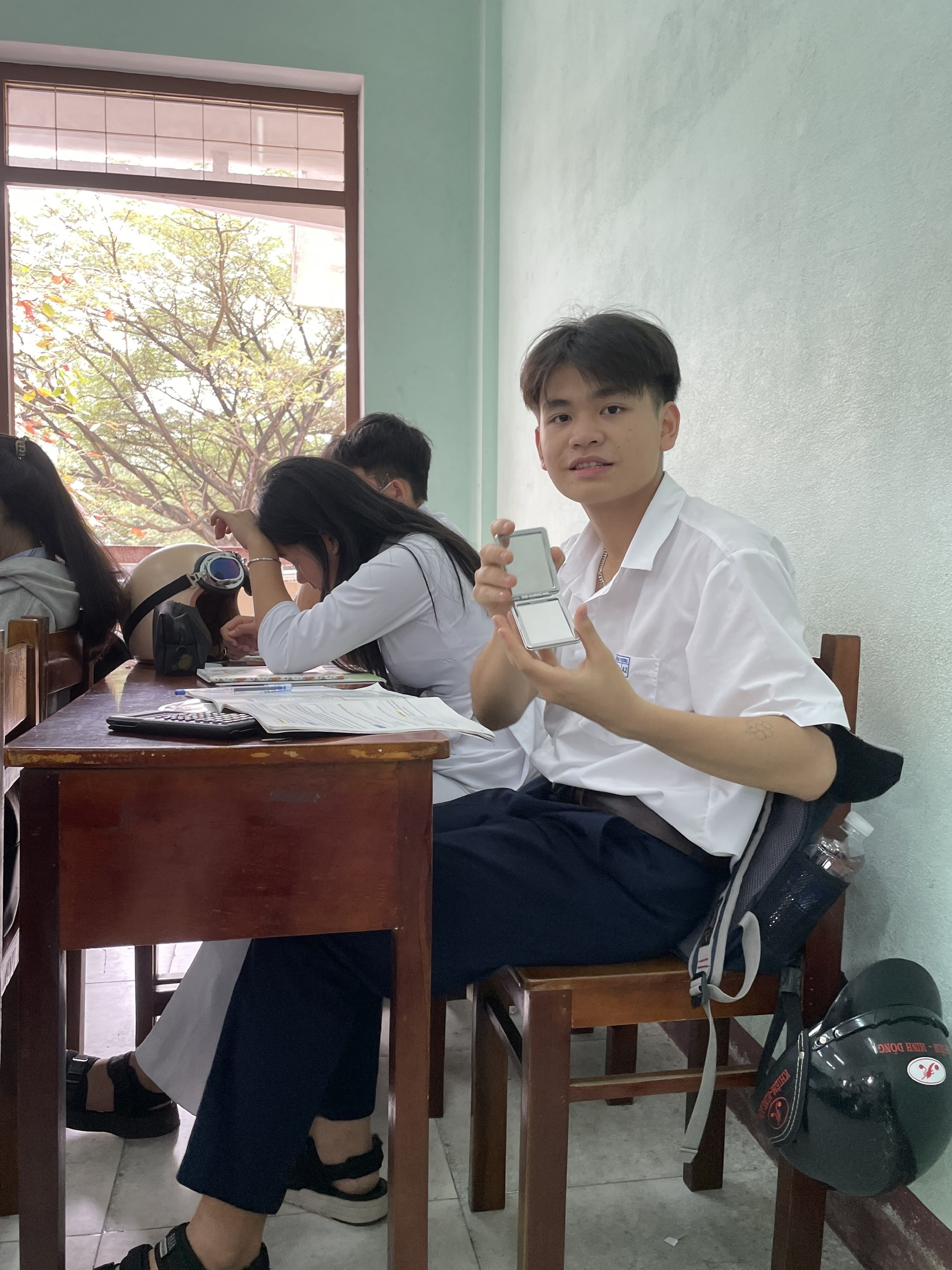 Hoàng hài hước 1