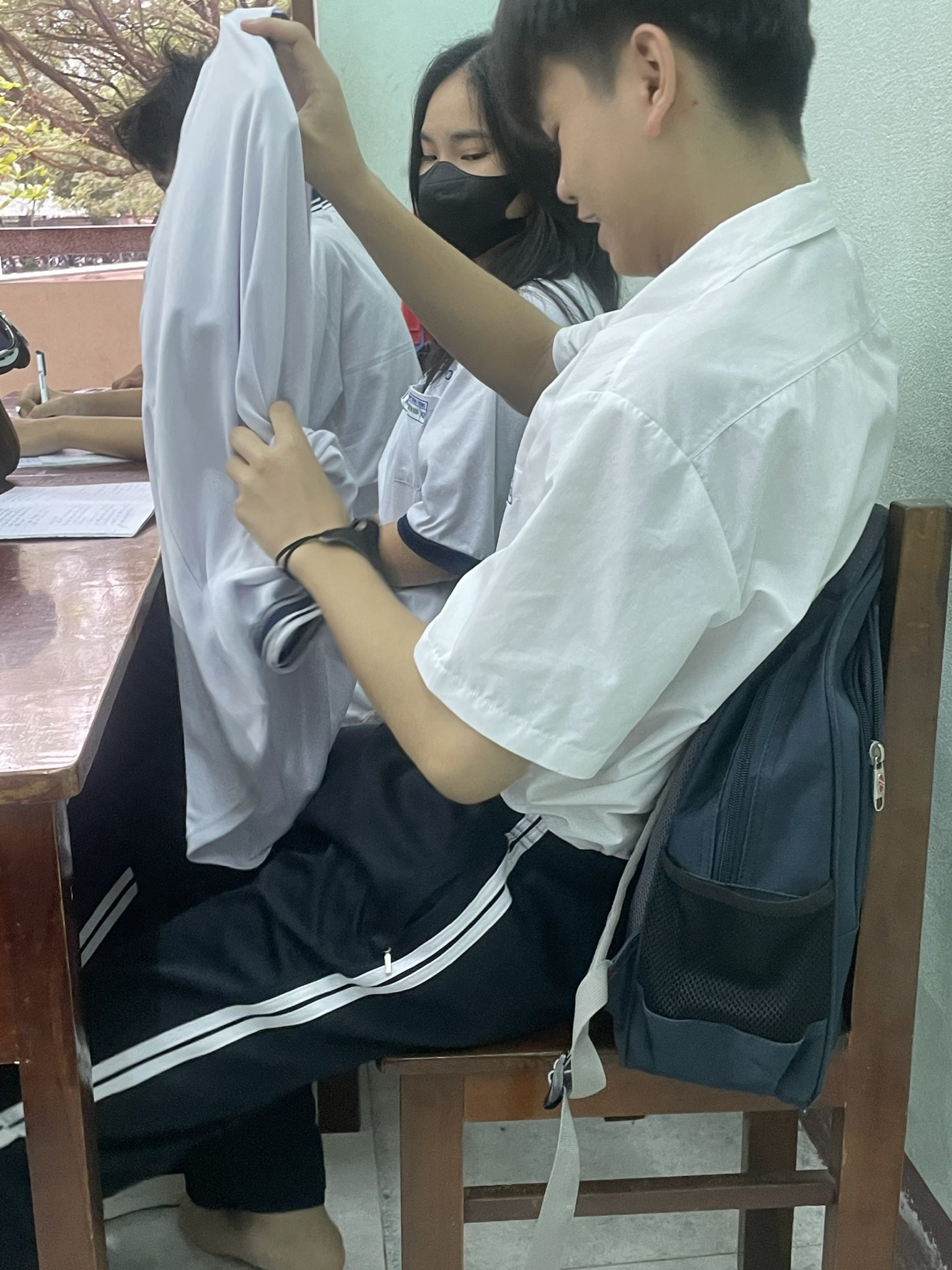 Hoàng hài hước 2